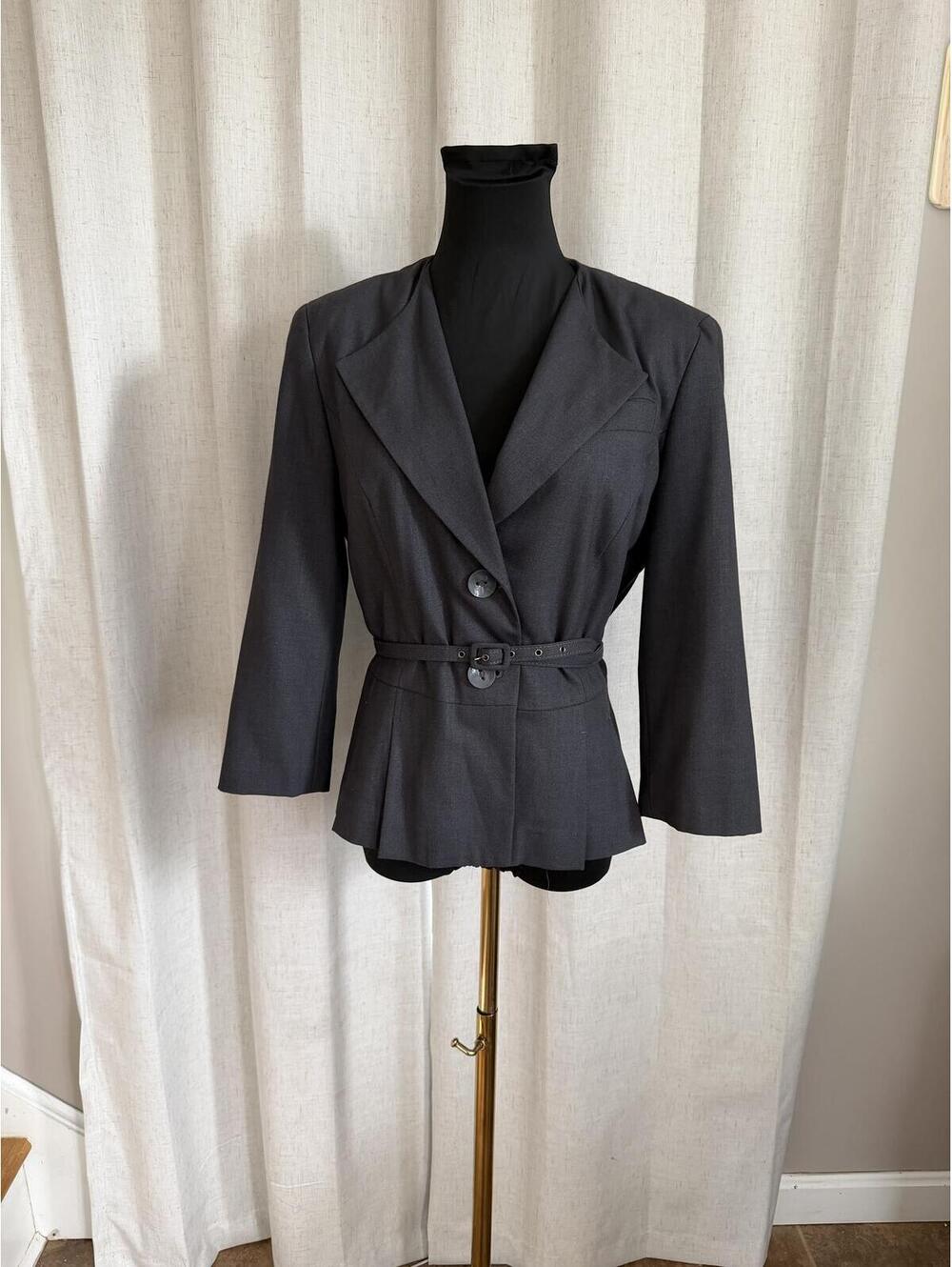 Signature by Larry Levine Women's Gray Belted Blazer Jacket Size 8